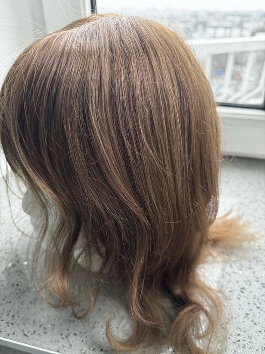 Peruka medyczna human hair naturalne. Jasny szatyn