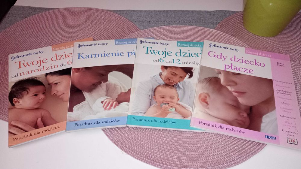 Twoje dziecko od narodzin do 12 miesiąca, poradniki. 4 książki