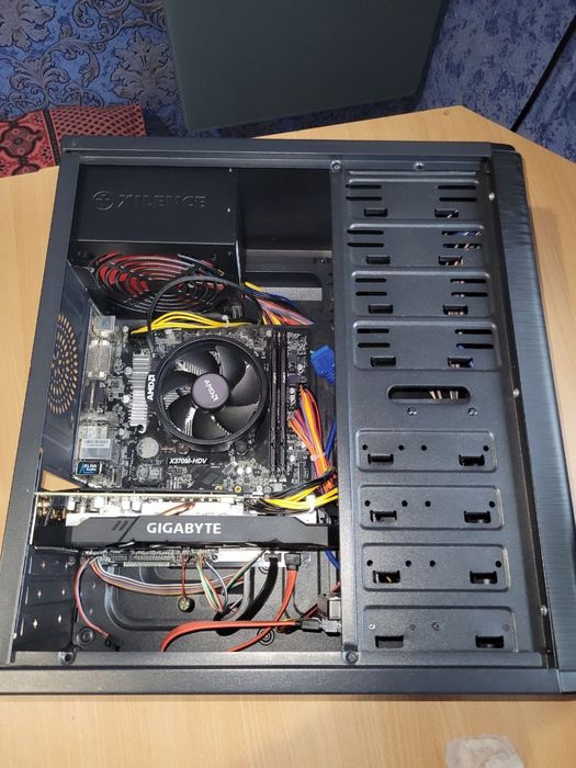 Продам комп'ютер AMD Ryzen 5