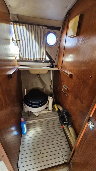 Jacht spacerowy (motorowy) Kamper na wodzie! NIDELV 24 - (BEZ PATENTU)