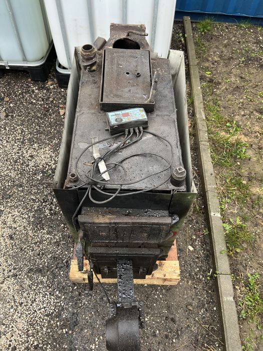 Piec na olej do garażu