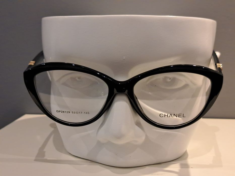 CHANEL czarne damskie okulary zerówki zlote logo serduszko kocie