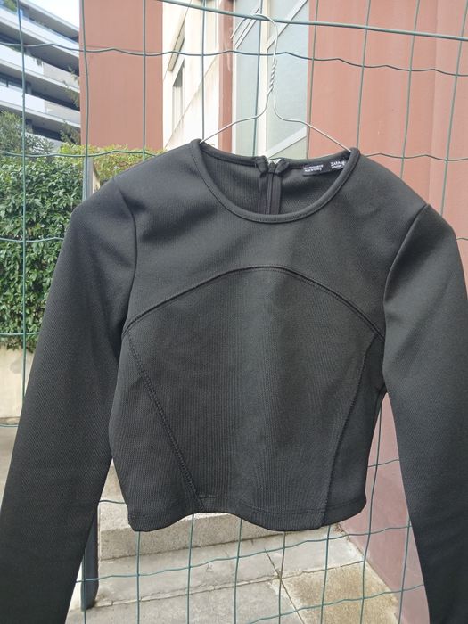 Malha preta tam S marca Zara
