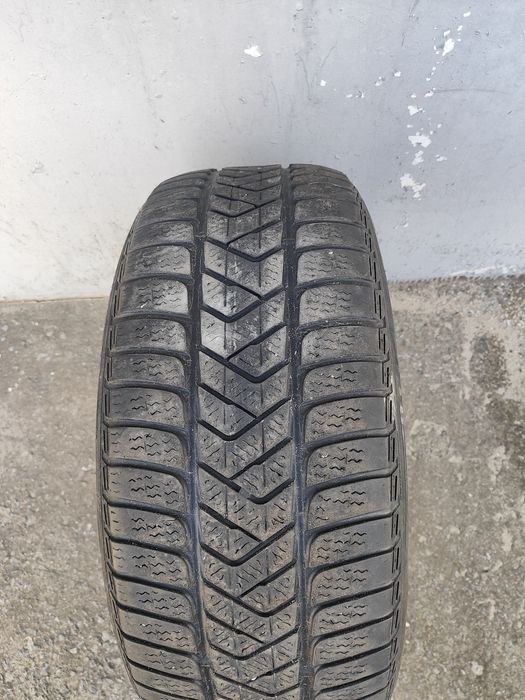 Продам шину Pirelli