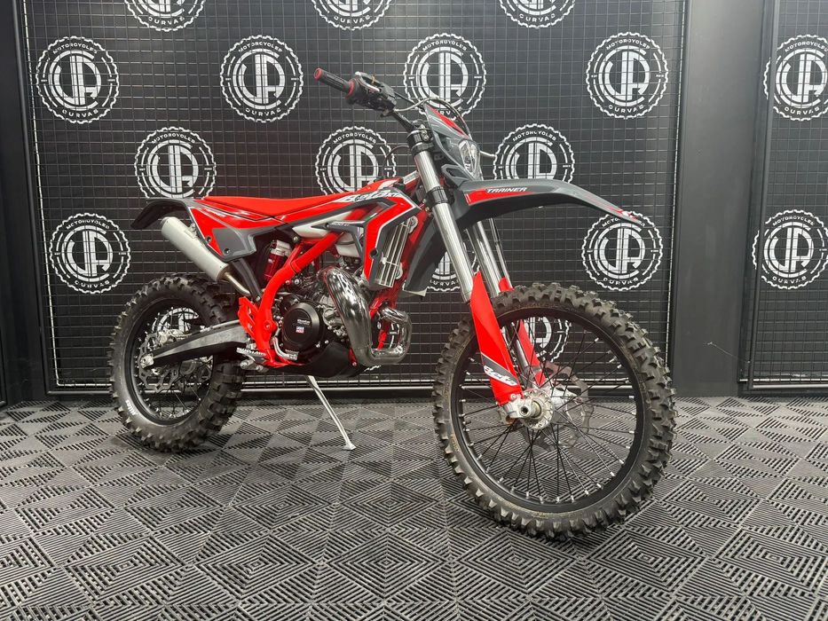 Beta Xtrainer 2T 300 MY26