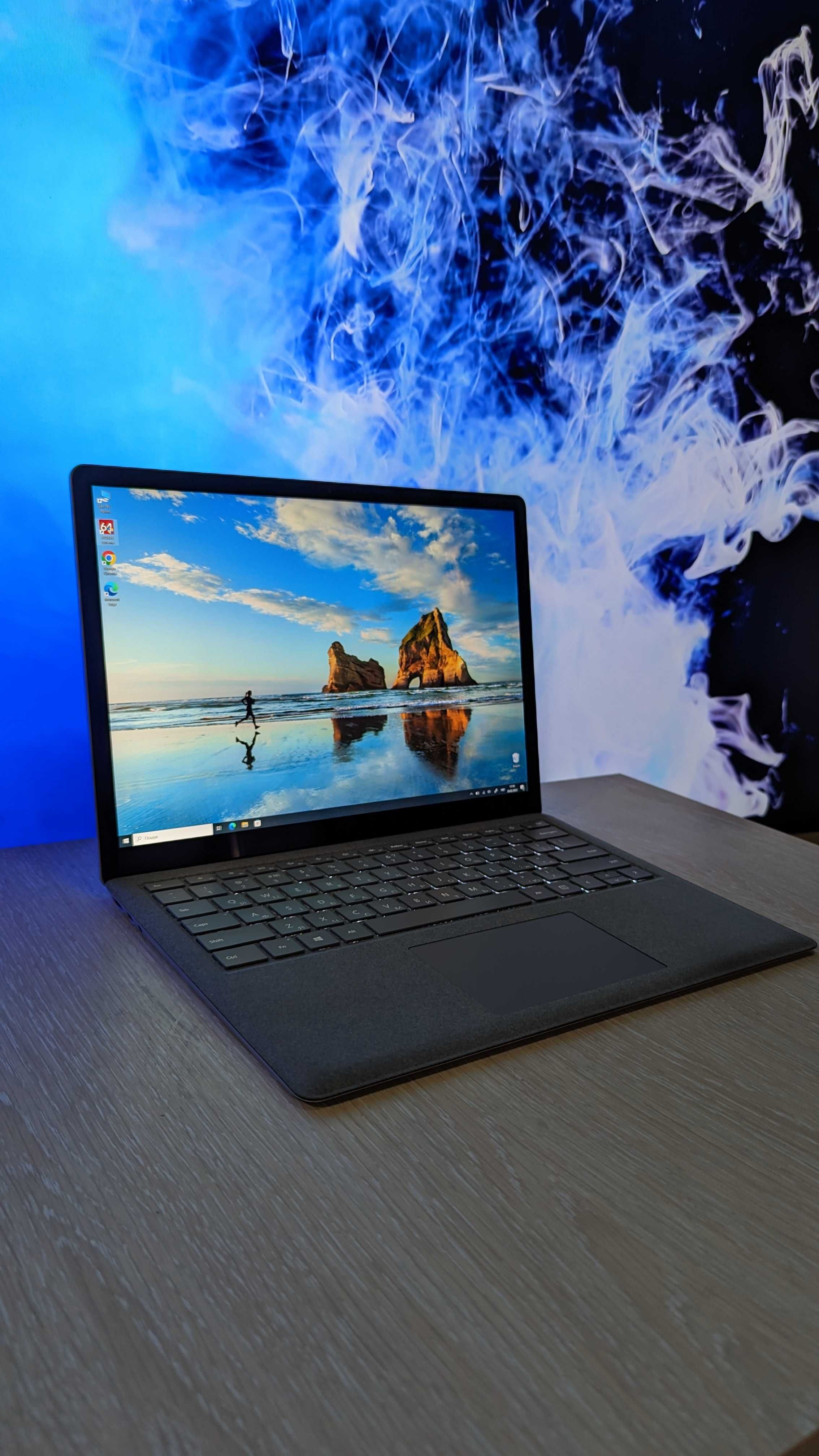 Microsoft Surface Laptop 2 - 13.5" i5-8350U / 8Gb / 256Gb SSD