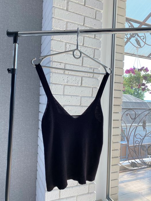 Чорна майка h&m basic