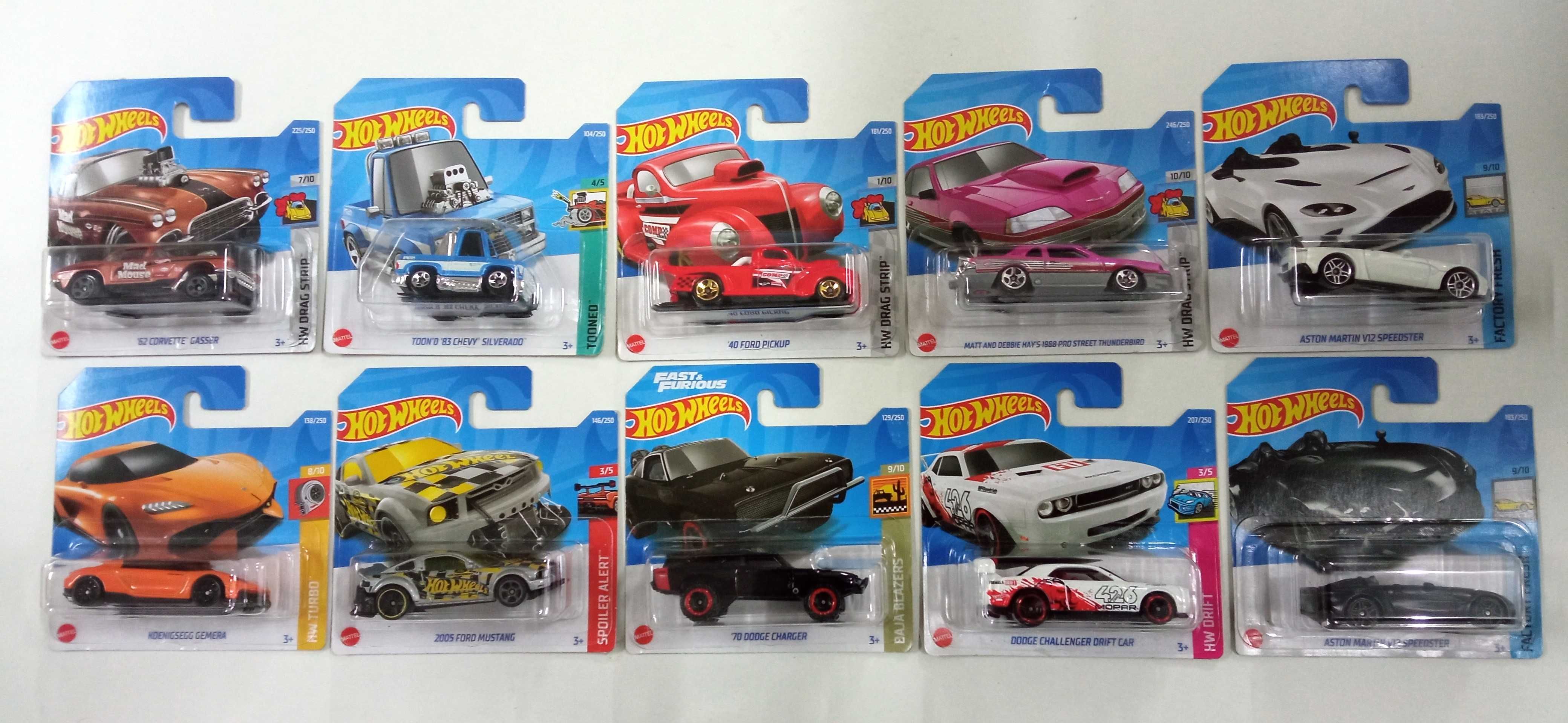 Hot Wheels 2022 - 3,5€ cada