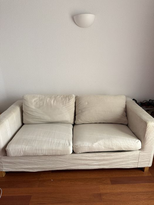 Sofá com cama em bom estado