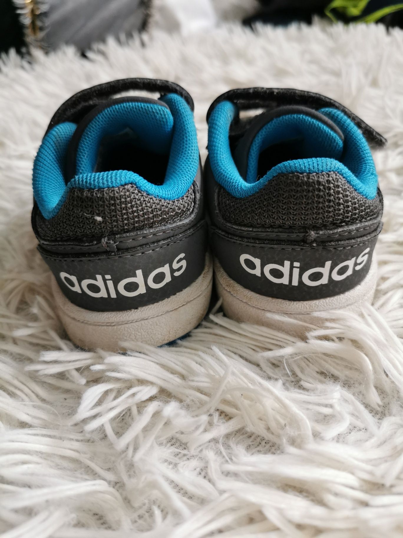 Buty Adidas roz. 21 wkładka 13,5