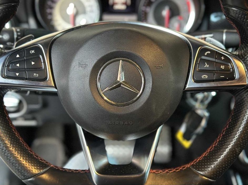 MERCEDES CLA 180 Prestige AMG gasolina 122cvs