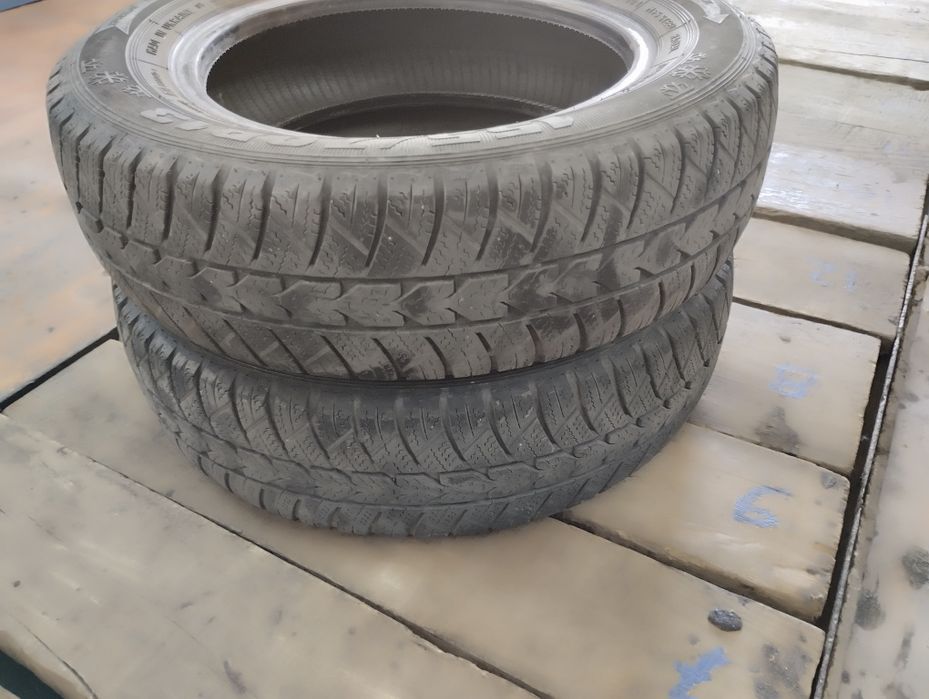 Продам резину пара на Таврію чи Славута в гарному стані