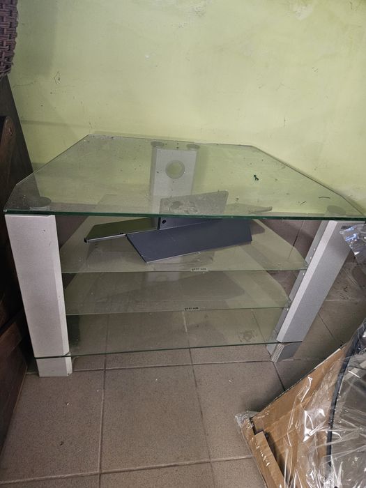 Stolik pod TV szklany