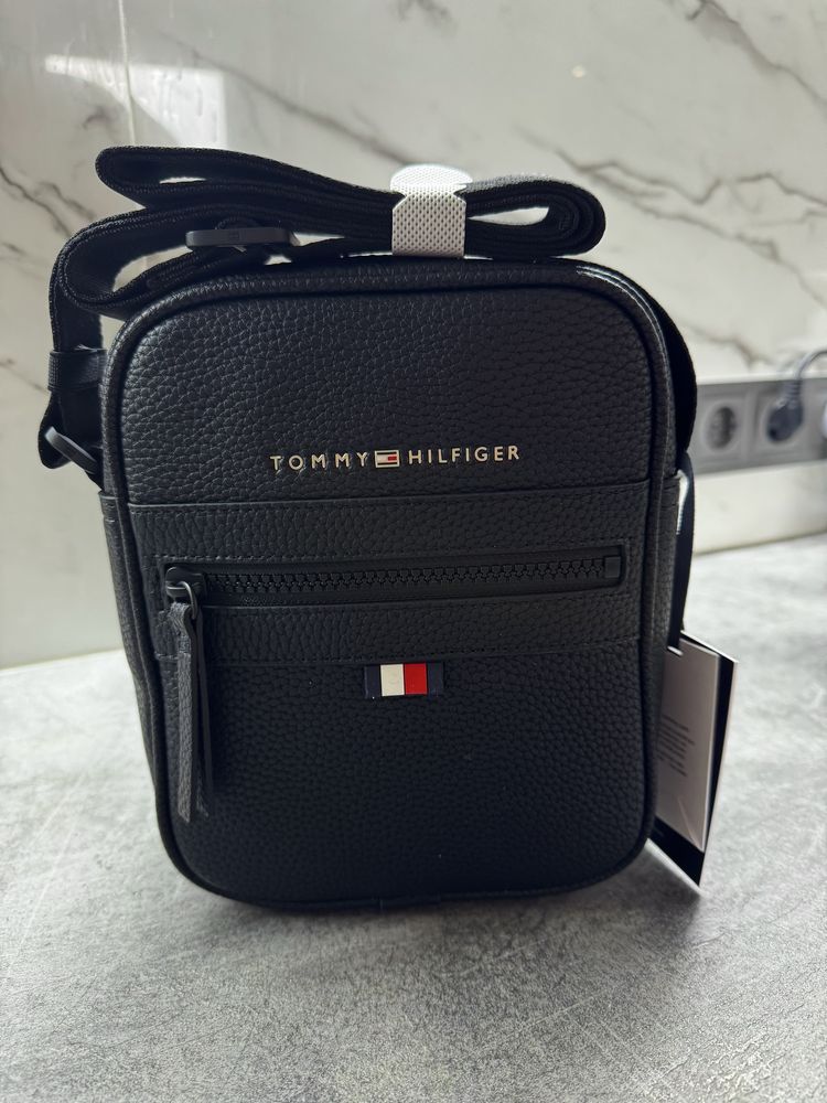 Сумка Tommy Hilfiger