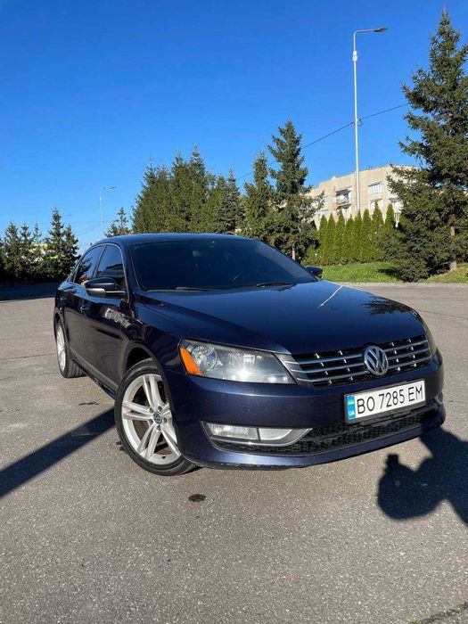 Volkswagen Passat SEL