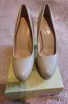 Buty Beige roz 40.