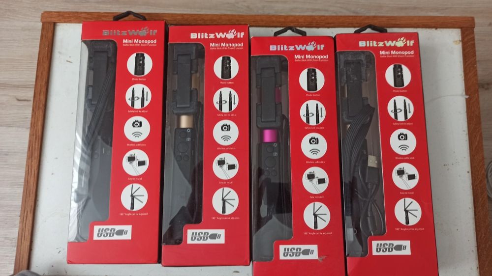 Селфи палка. Селфі-монопод BlitzWolf Mini Bluetooth.