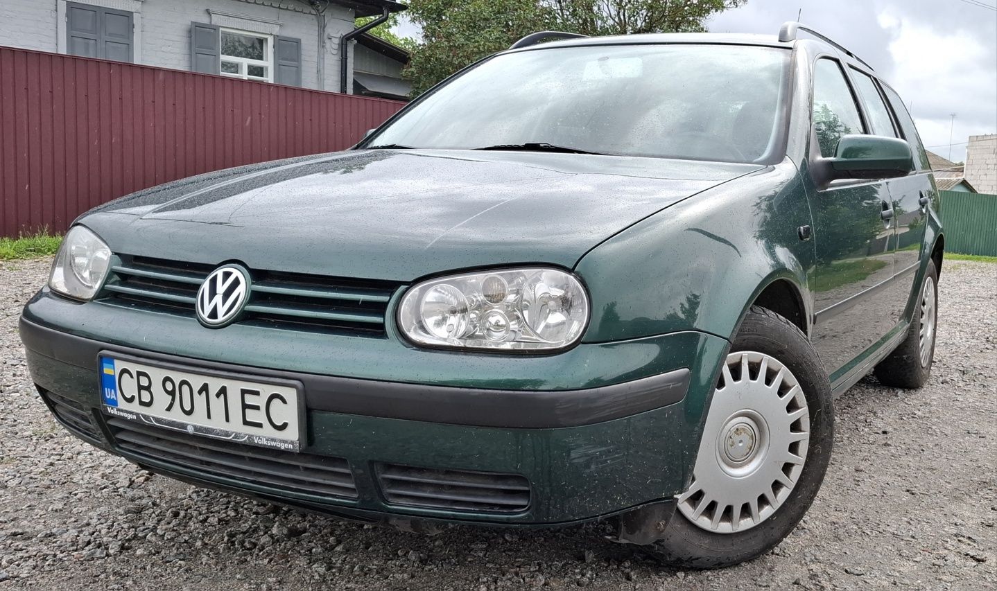 Продам Volkswagen Golf 4