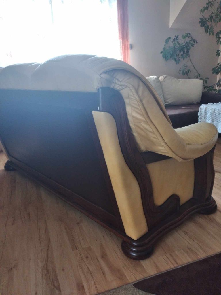 Sofa + 2 fotele zestaw wypoczynkowy Chester z drewna i skóry