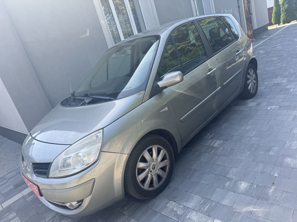Renault scenik. 1.6 бензин