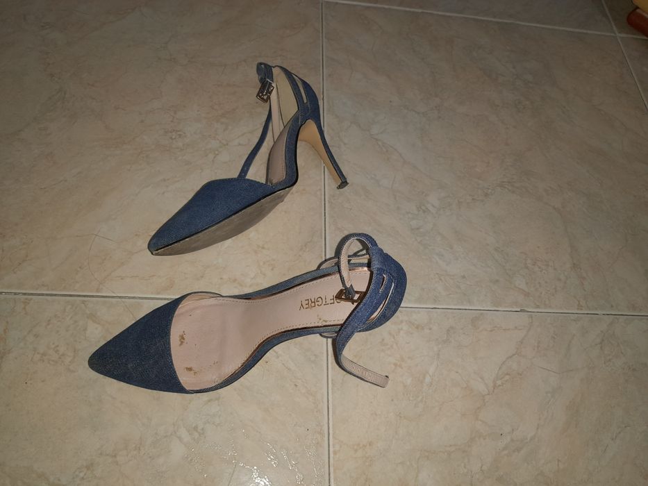 Sapatos mulher tipo ganga tamanho 39