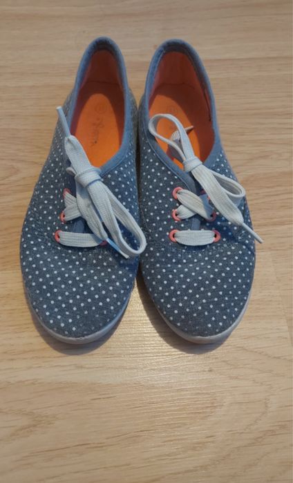 Buty dla dziewczynki