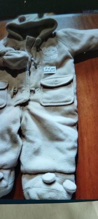 Детские комбинезоны зимние и летние.