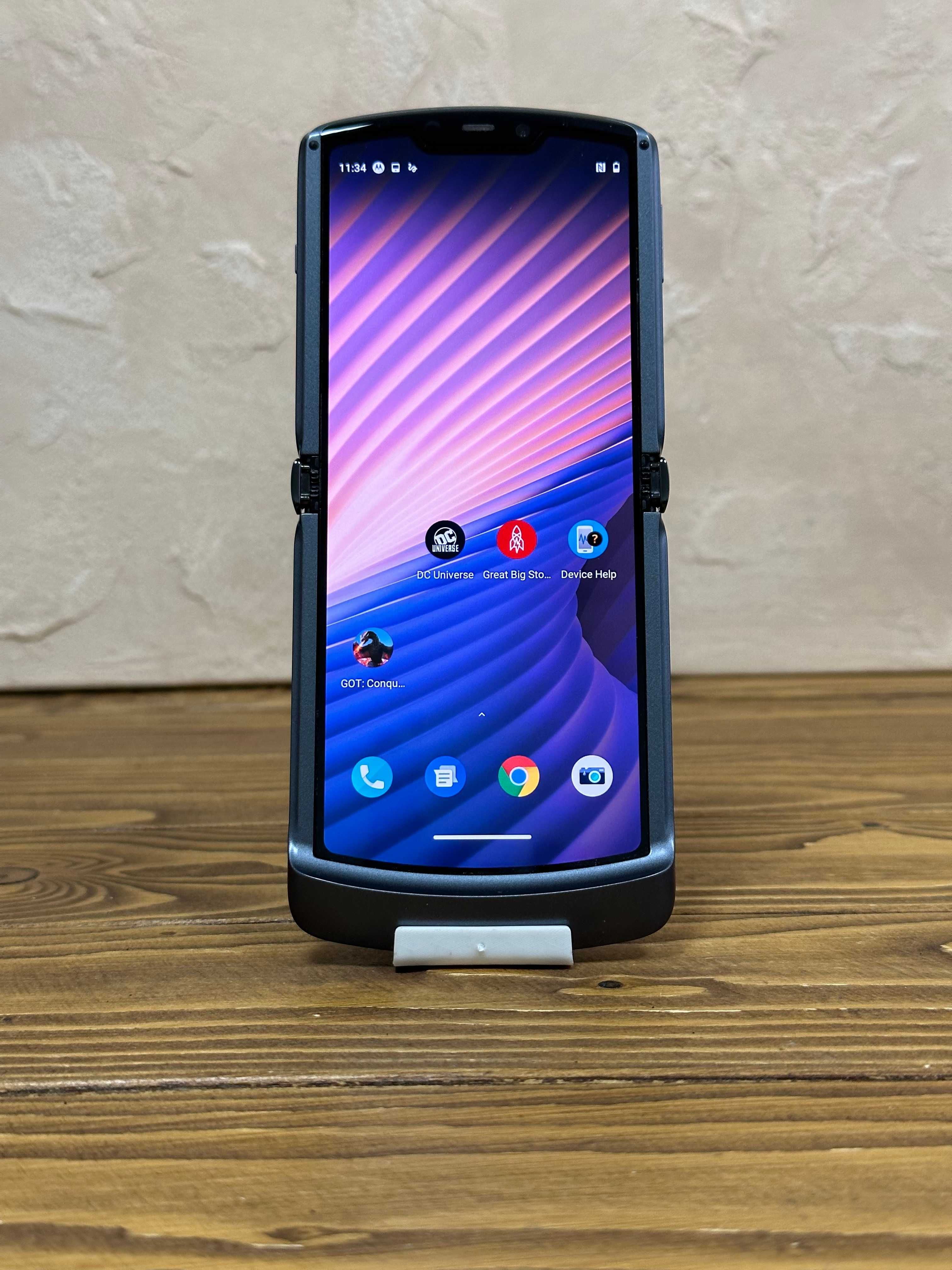 Смартфон Motorola Moto Razr 5G 256 Gb (49179) Підтримка 5G Уцінка