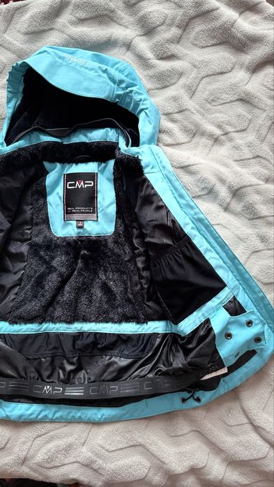 Спортивна зимова куртка для дівчинки 3 роки