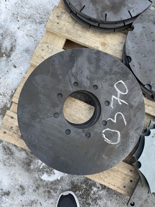 Лазерна порізка металу. Лазерна різка. Плазма.