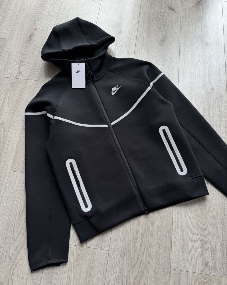 Кофта Nike teach flees