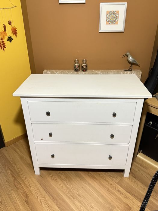 Comoda Hemnes com 3 gavetas