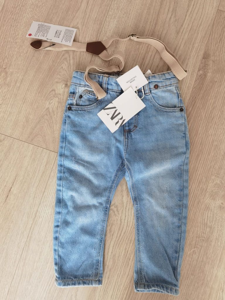 Nowe jeansy Zara z szelkami r. 92