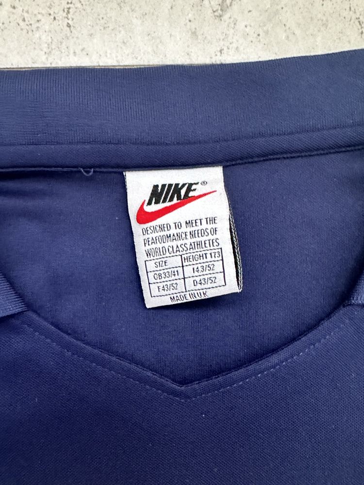 Спортивная поло Nike