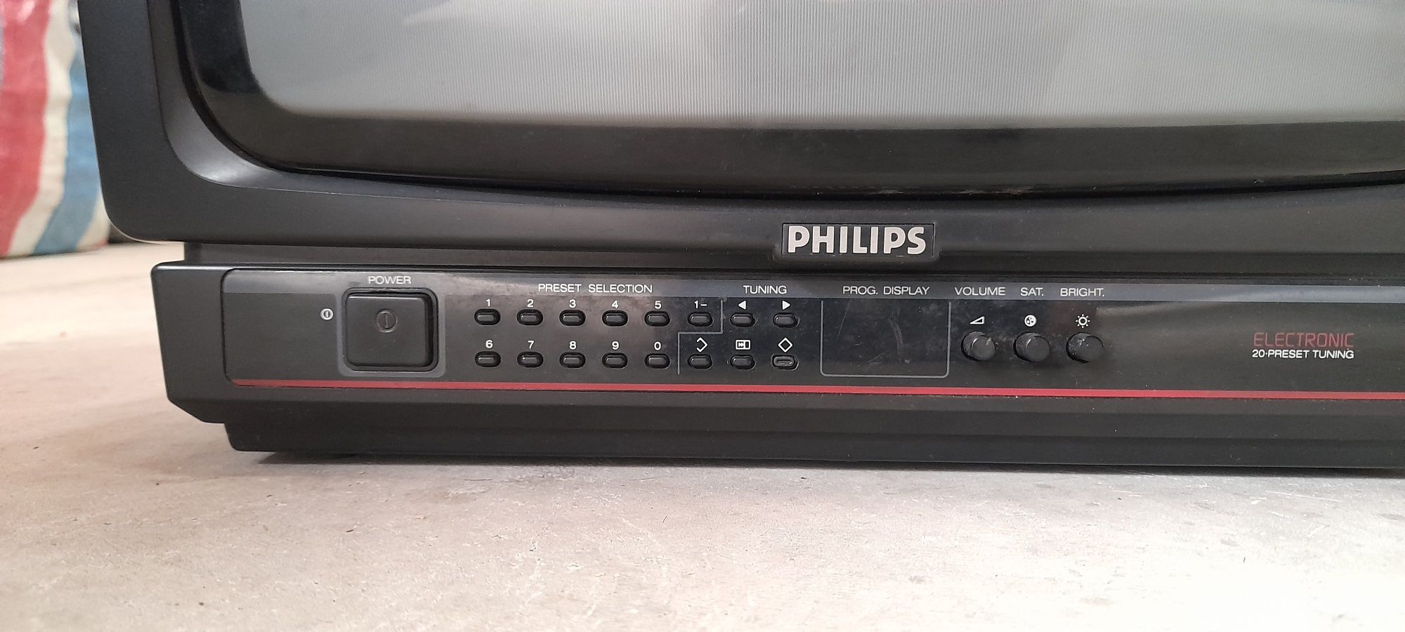 Tv Philips 36 cm a cores