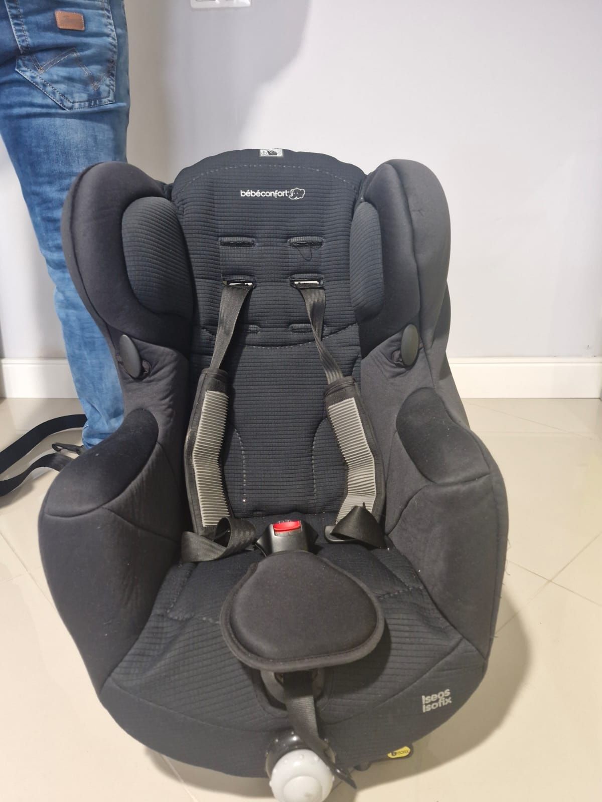 Fotelik samochodowy Bebe Confort Iseos Isofix 9-18 Kg