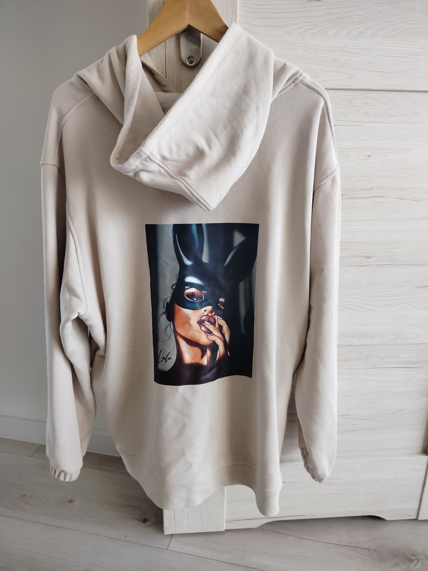 Bluza Ariana Grande kobieta królik maska