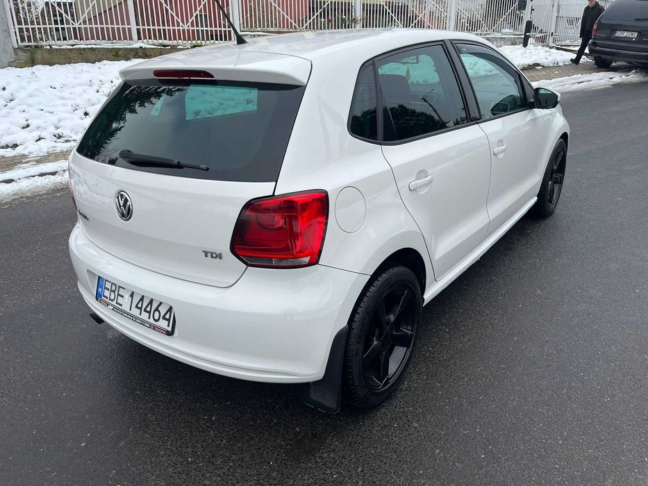 VW Polo 5 Drzwi 2011 rok 1.6 TDi Klimatronic Tempomat Grzane fotele