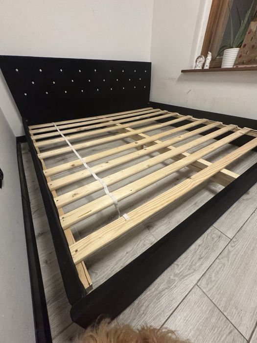 Lozko 180x180 stelaz