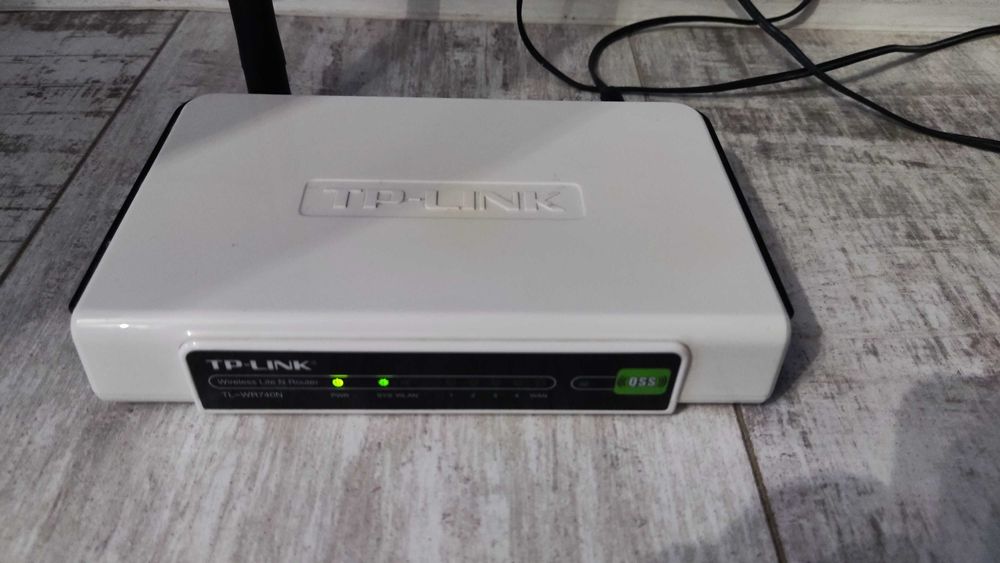 Router TP-LINK TL-WR740N 150MB/s