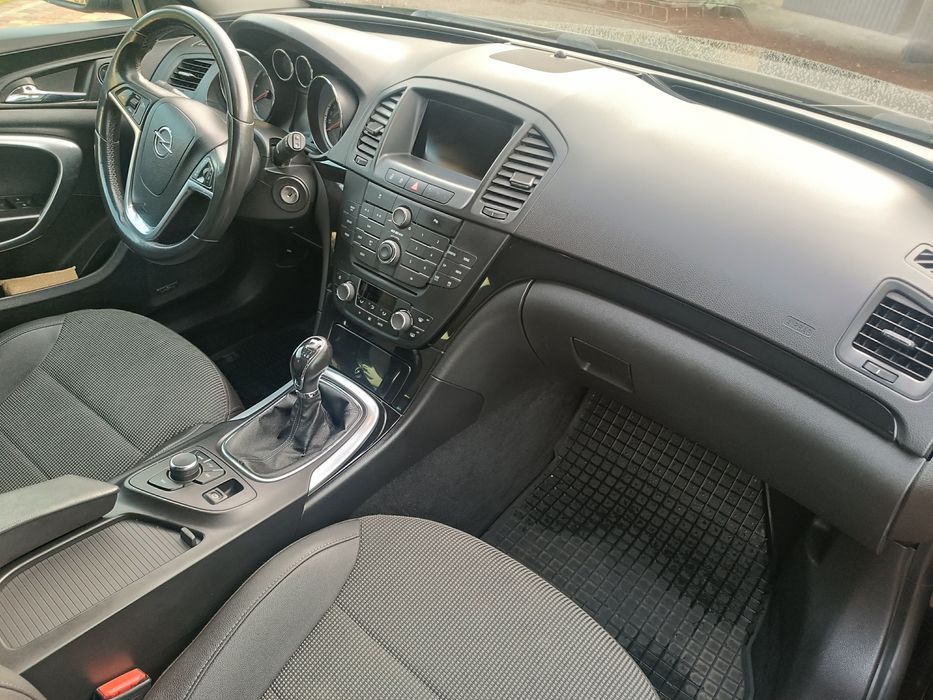 Opel Insignia Kombi 2010r 2.0CDTI 160 KM