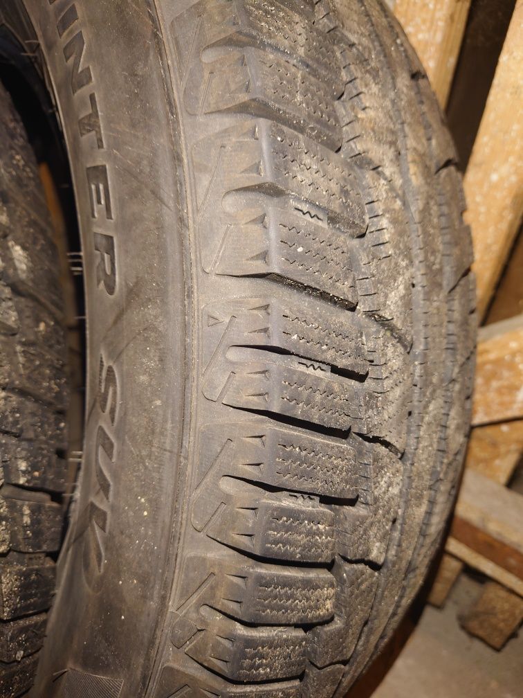 Opony zimowe 225/70 R16