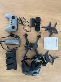 Dron Dji FPV Fly More Combo + akcesoria (Cykle 4,2,2)