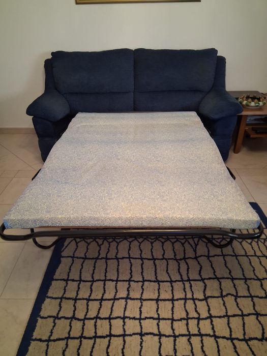 Sofá cama (dois lugares)