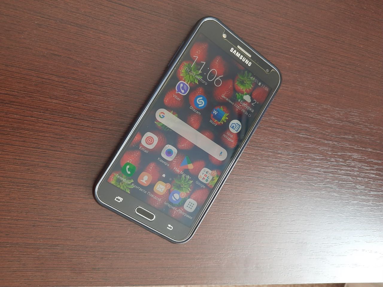 Продам Samsung j7