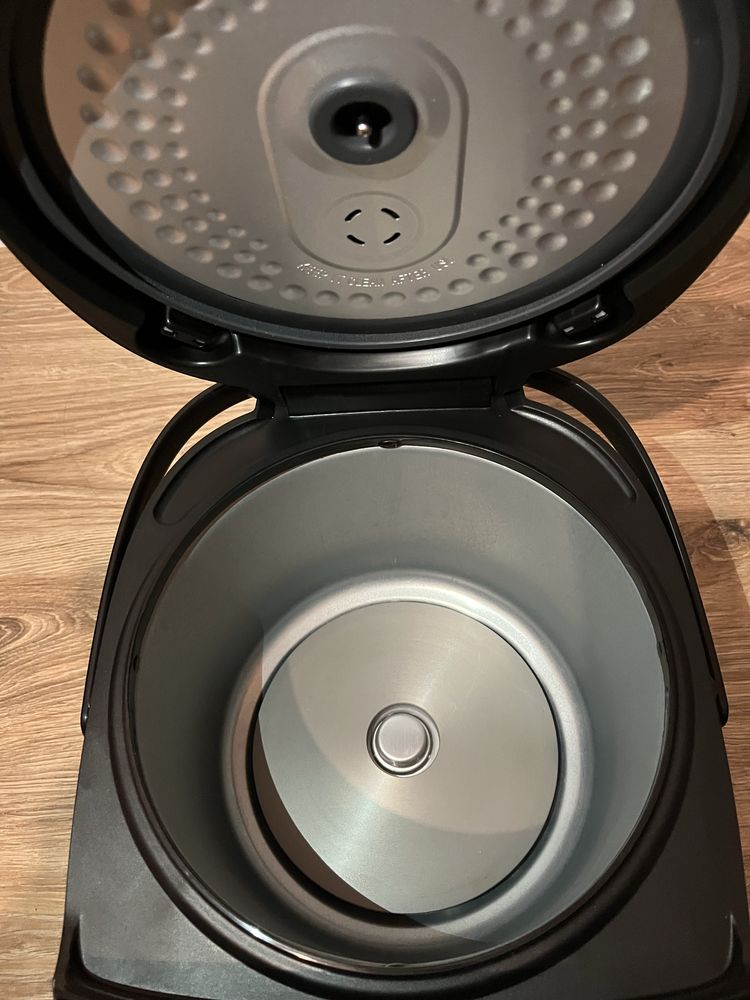 Мультиварка Russell Hobbs 21850-56 Cook Home