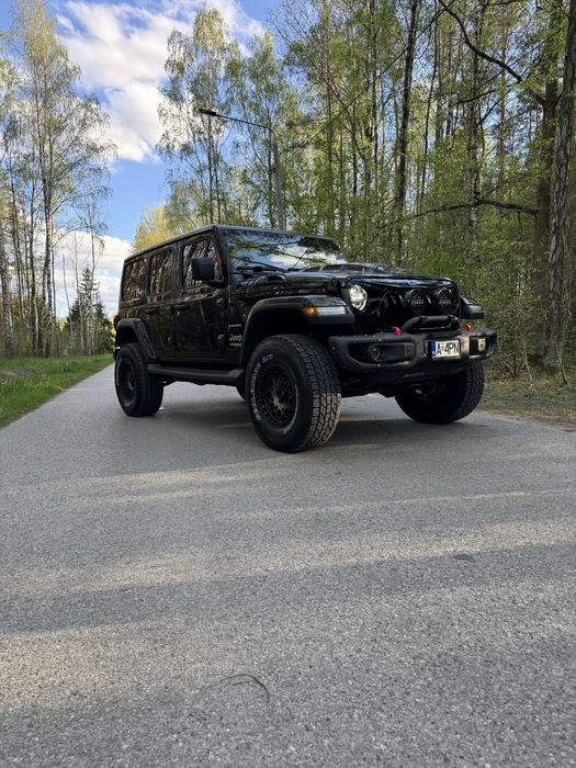 Jeep Wrangler Sahara IL 3.6 V6 2020 bogate wyposażenie miękki dach