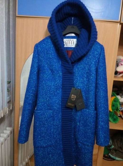 Женское Синие пальто ISARA