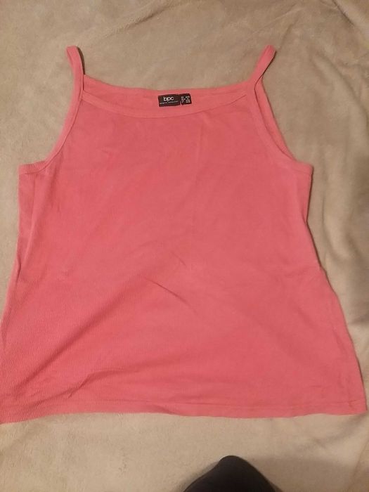 Bluzka na ramiączkach