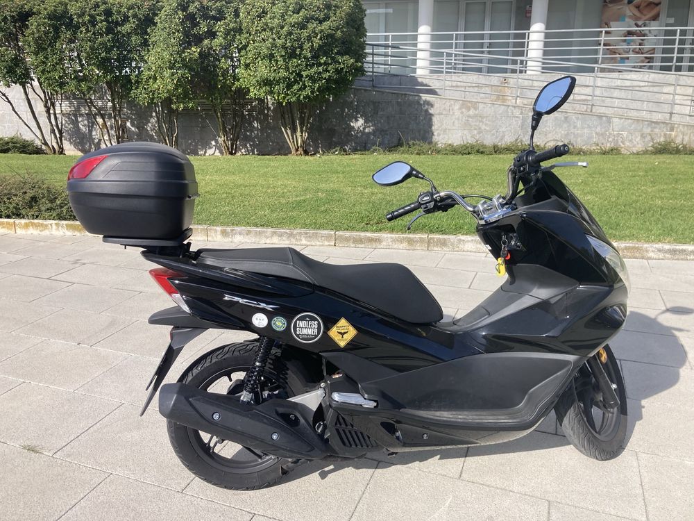 Honda PCX 125 com 11800kms